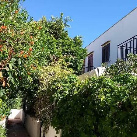 Holiday home Con Giardino Mandarino