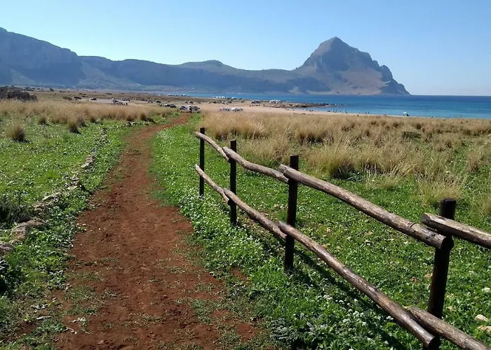 Con Giardino Mandarino Ferienhaus Macari
